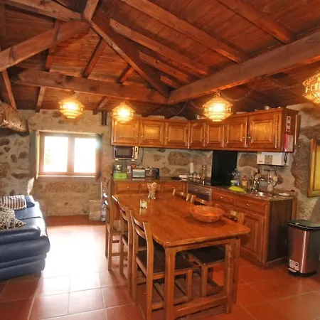 Cabaninhas House By Geres Casas Holiday home Terras de Bouro