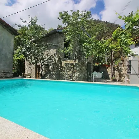 Ferienhaus Cabaninhas House By Geres Casas *