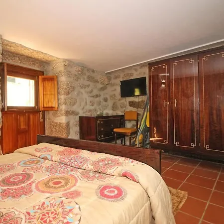 Сasa de vacaciones Cabaninhas House By Geres Casas *