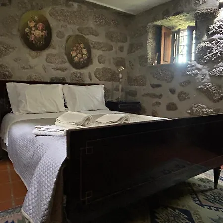 Дом отдыха Cabaninhas House By Geres Casas *