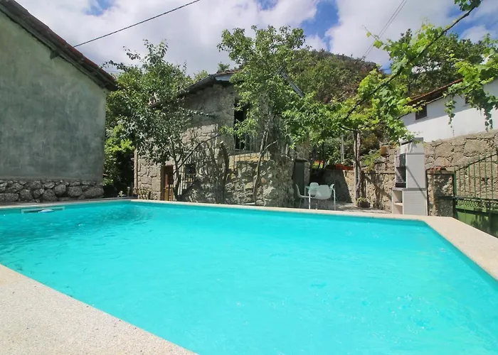 Ferienhaus Cabaninhas House By Geres Casas *